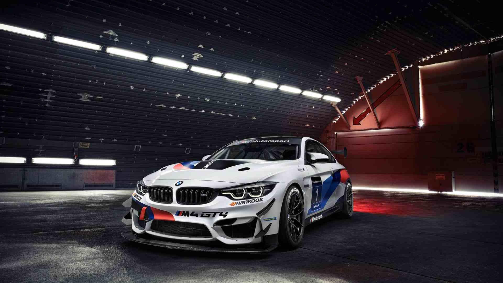 BMW M4