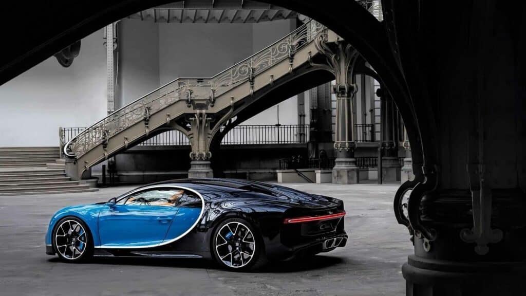 Bugatti Chiron Chrome Theme